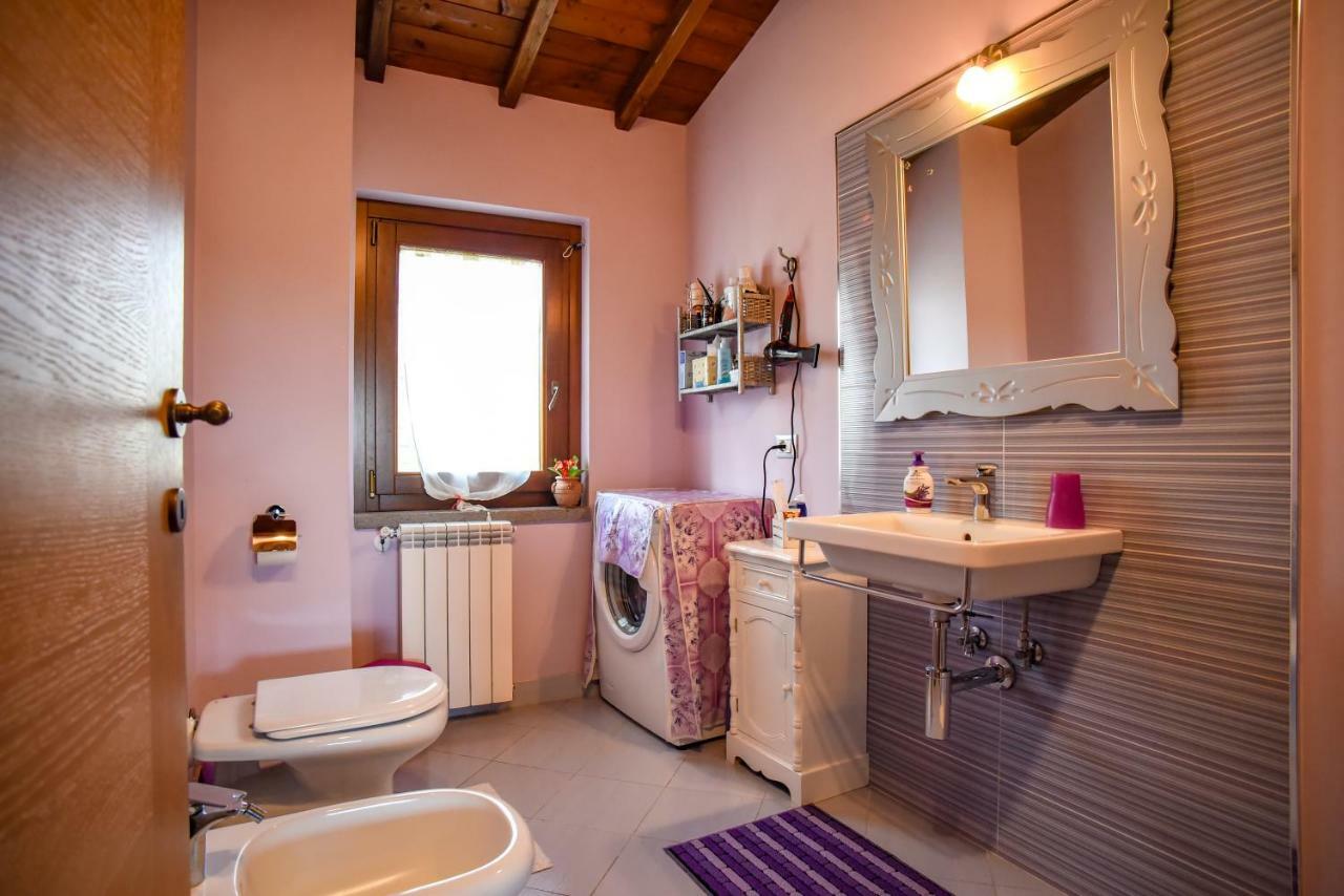 Villa Farfalla Bianca วิตอร์คิอาโน ภายนอก รูปภาพ