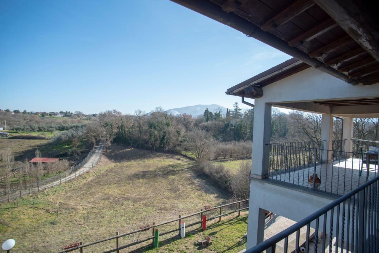Villa Farfalla Bianca วิตอร์คิอาโน ภายนอก รูปภาพ