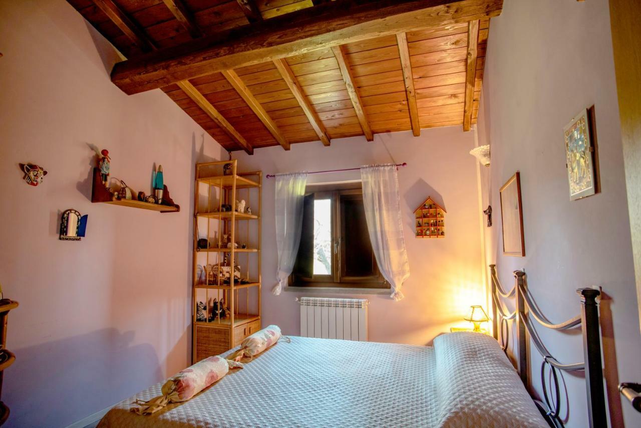 Villa Farfalla Bianca วิตอร์คิอาโน ภายนอก รูปภาพ